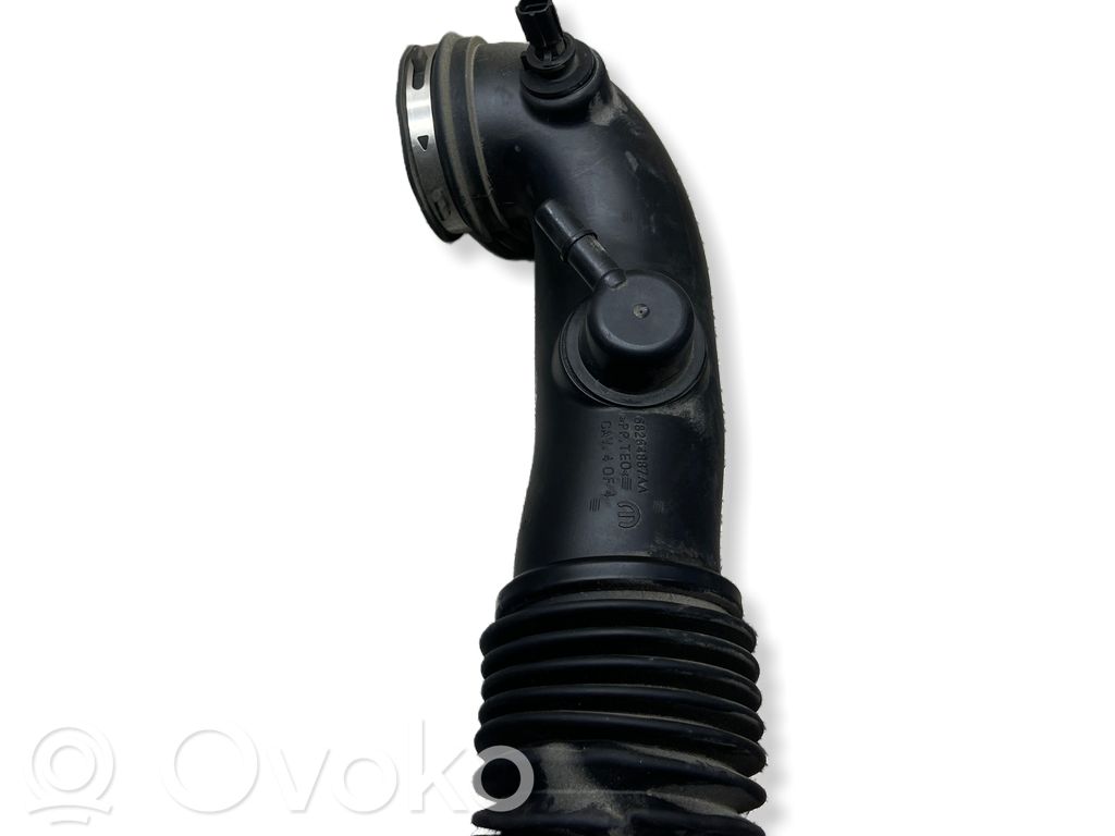 Dodge RAM 1500 DS Air intake duct part 