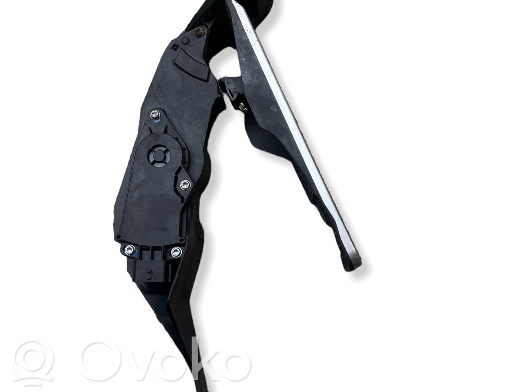 Infiniti FX Accelerator throttle pedal 