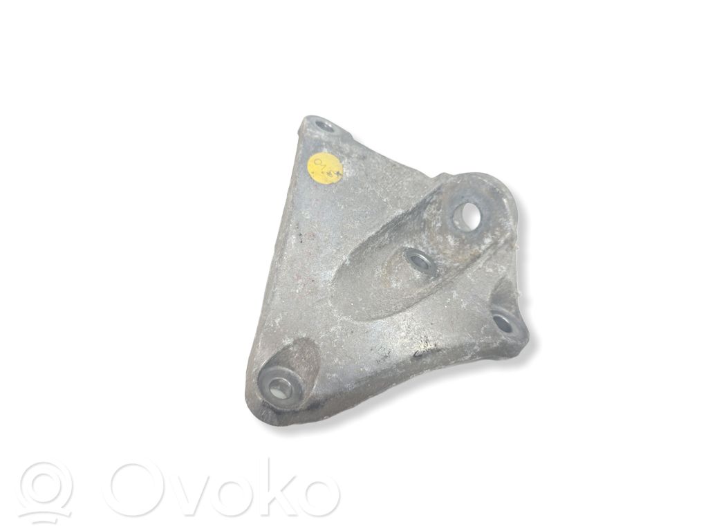 Audi A8 S8 D3 4E Gearbox mounting bracket 