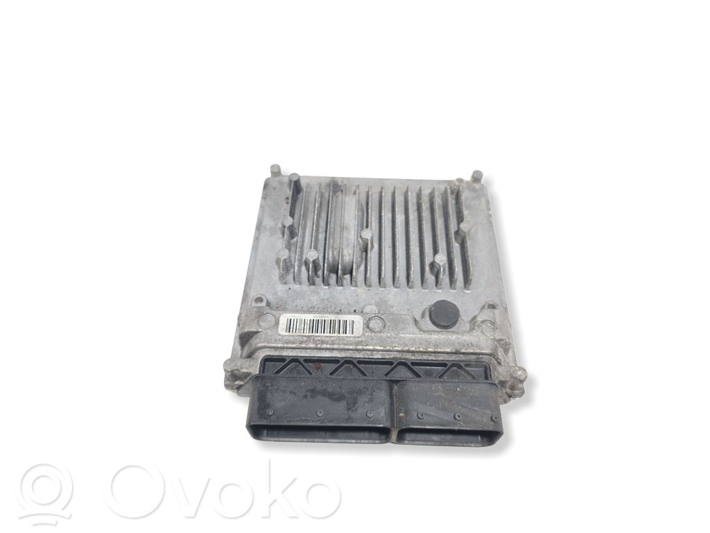 Mercedes-Benz B W246 W242 Engine control unit/module 