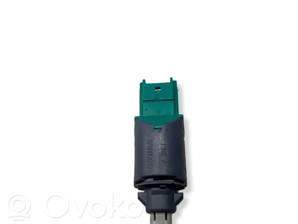 Renault Trafic III (X82) Brake pedal sensor switch 