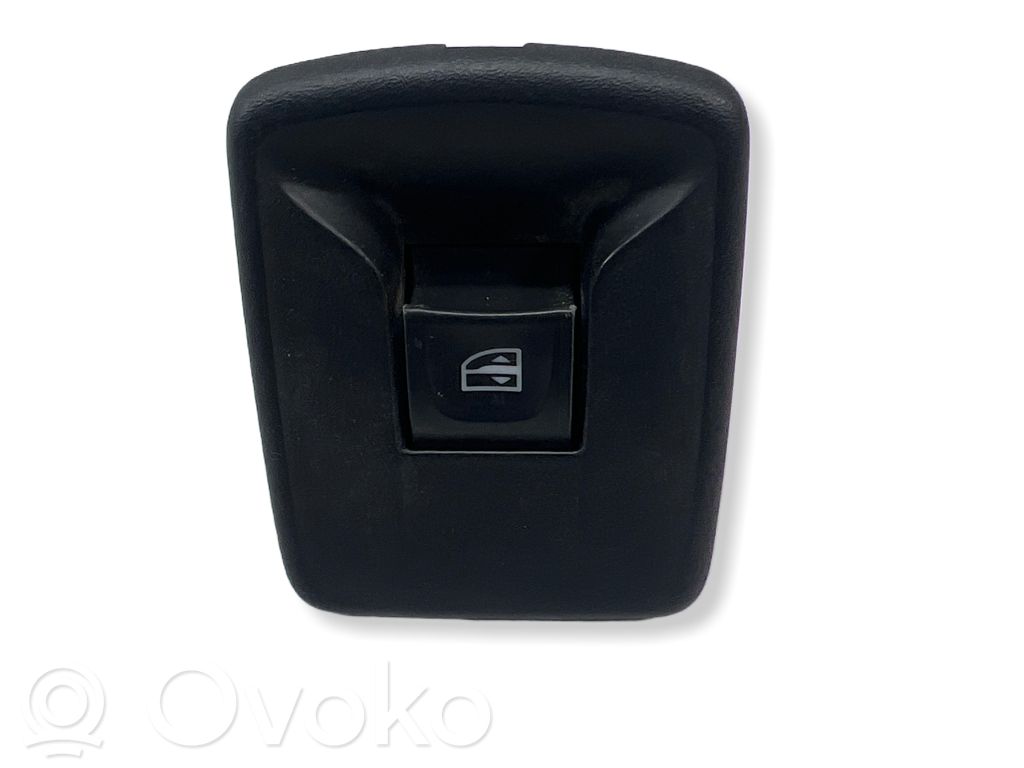 Renault Trafic III (X82) Electric window control switch 
