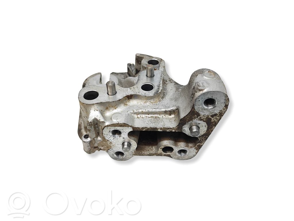 Citroen Jumpy Engine mounting bracket 