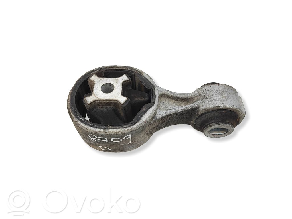 Nissan Qashqai Engine mount bracket 