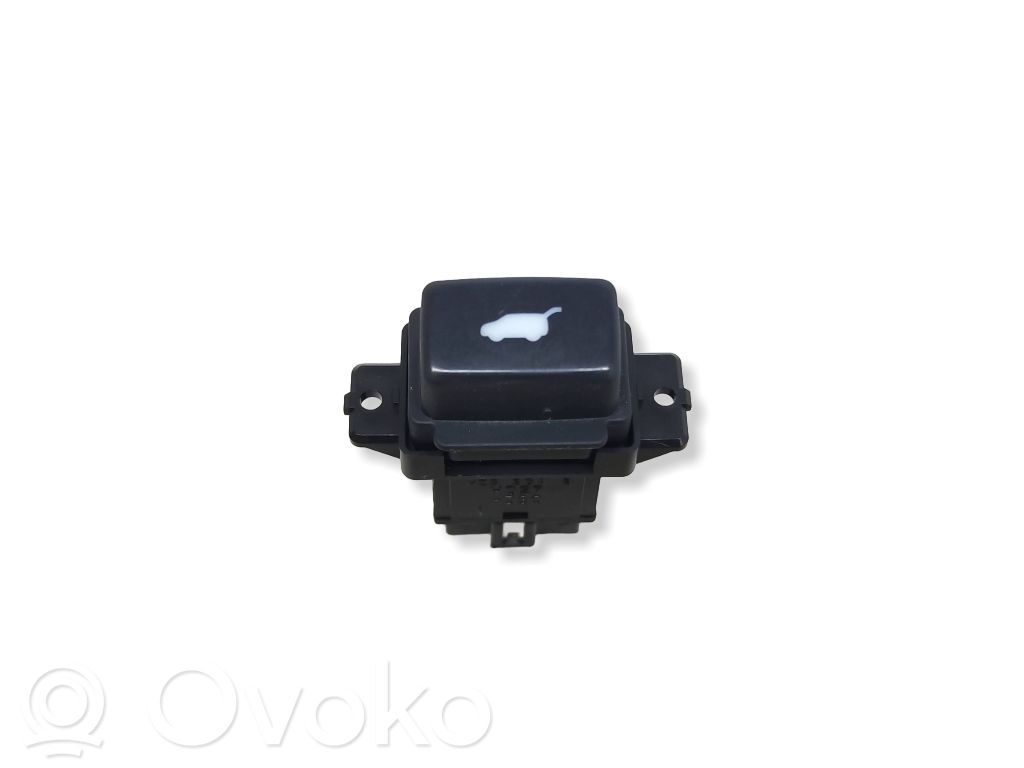 Honda CR-V Tailgate opening switch 