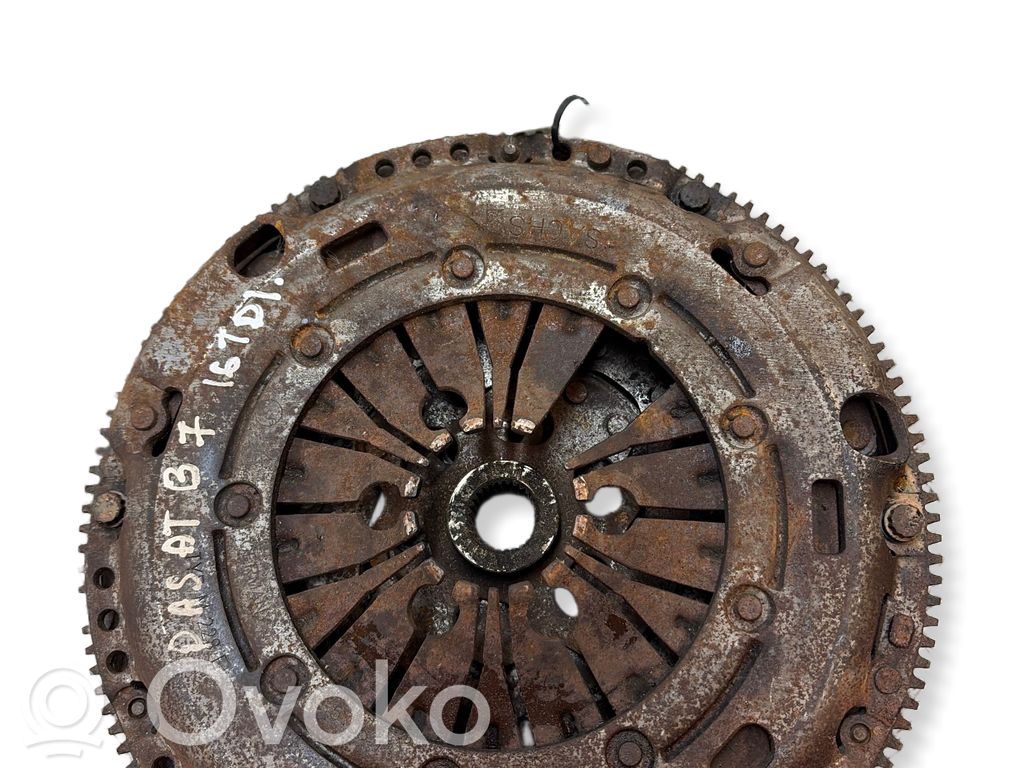 Volkswagen Golf VI Sankabos komplektas 