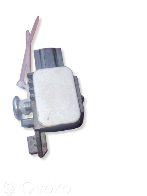 Renault Modus Airbag deployment crash/impact sensor 