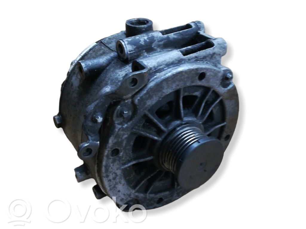 Mercedes-Benz C W203 Alternator 