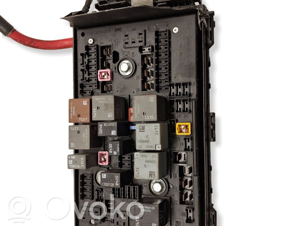 Opel Astra J Sulakemoduuli 