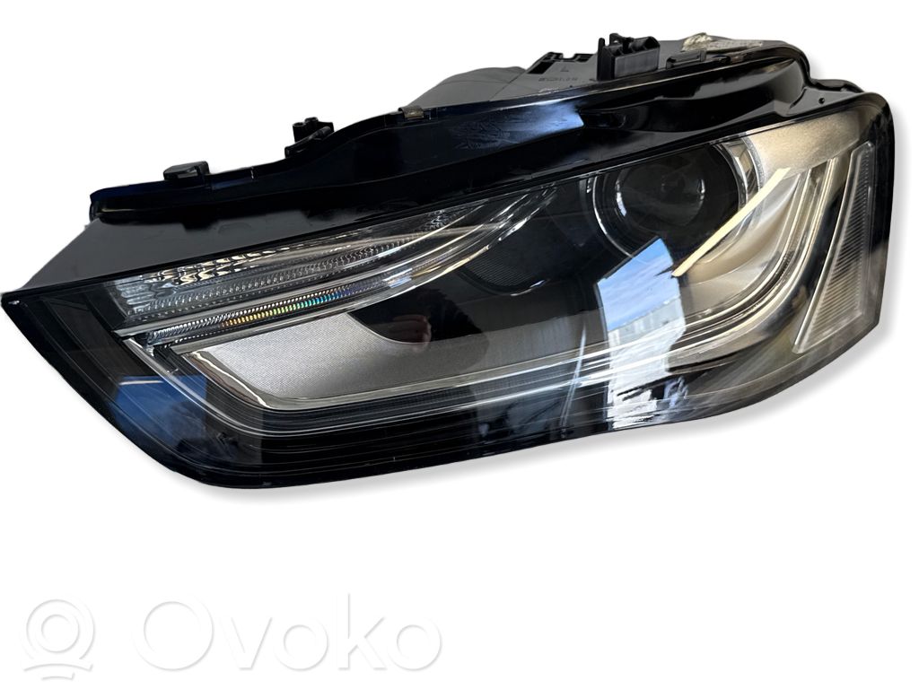 Audi A4 S4 B8 8K Lampa przednia 
