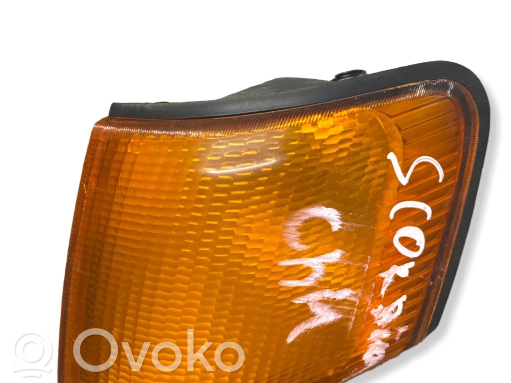 Ford Scorpio Front indicator light 