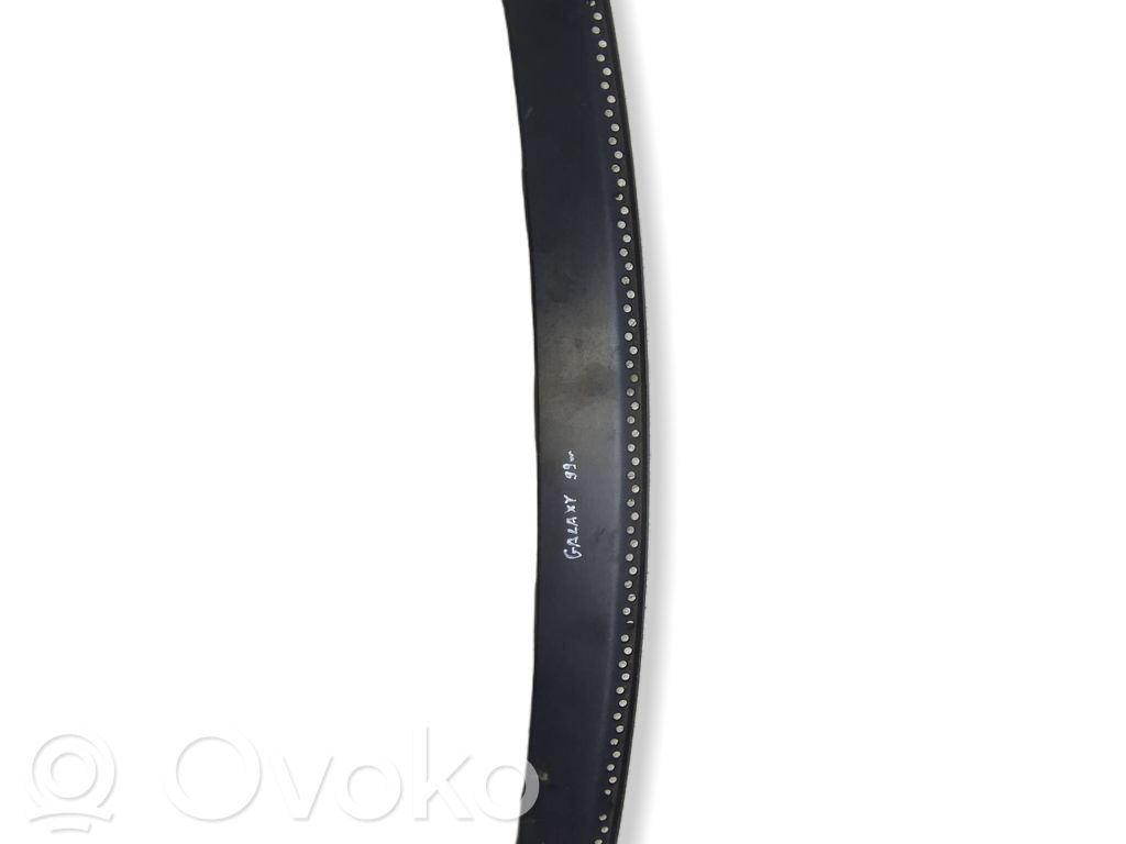 Ford Galaxy Wiper trim 