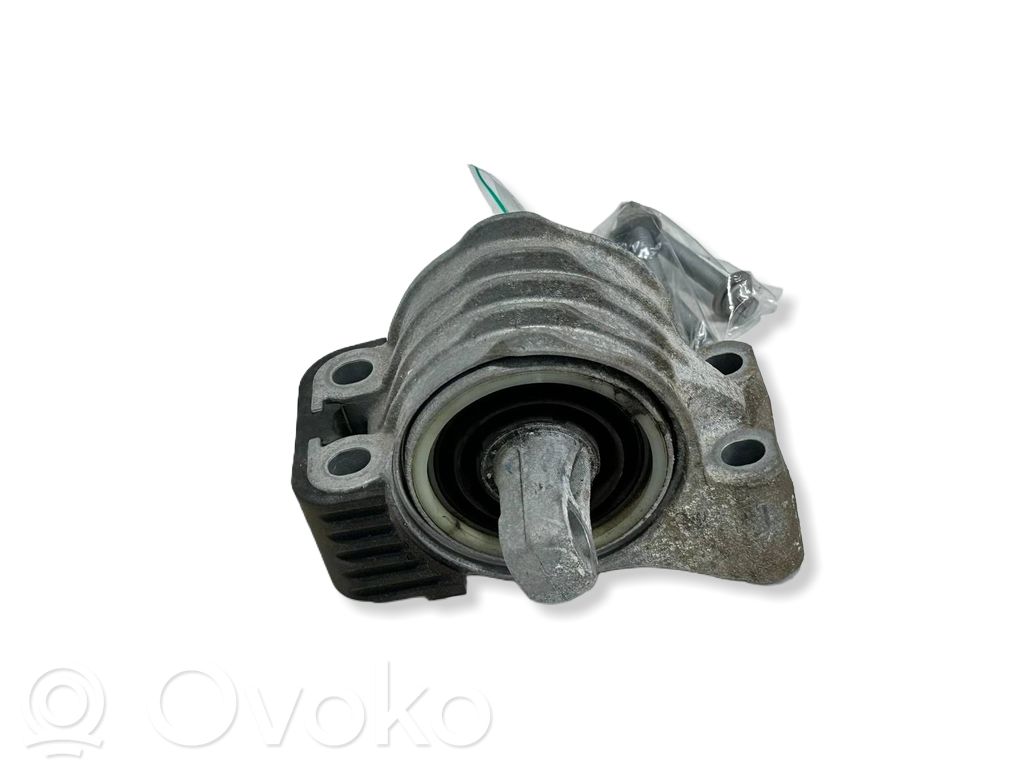 BMW i4 Engine mount bracket 