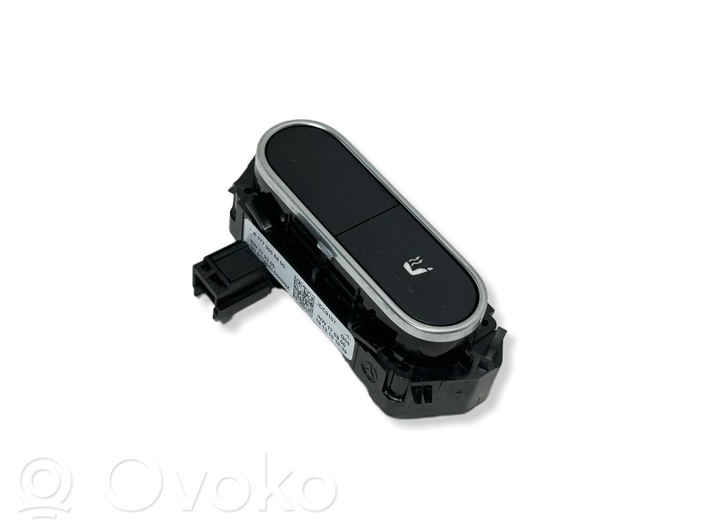 Mercedes-Benz A W177 Seat heating switch 
