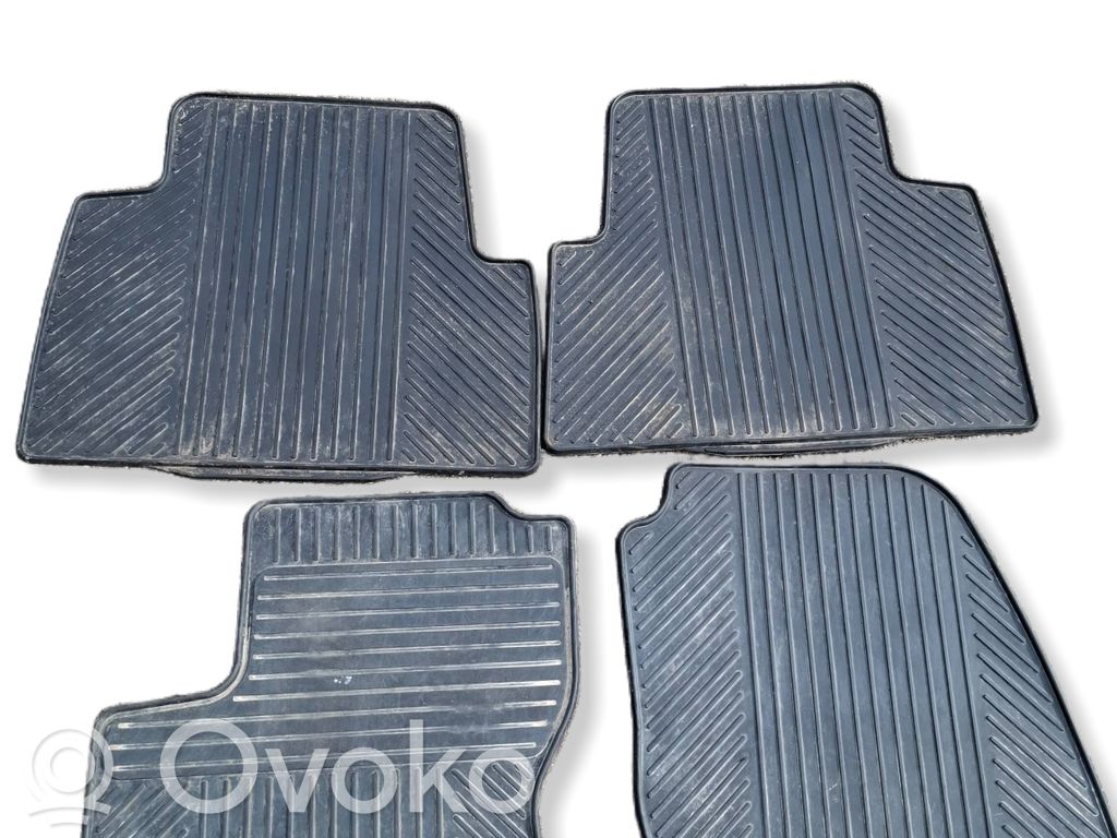 Ford C-MAX II Car floor mat set 