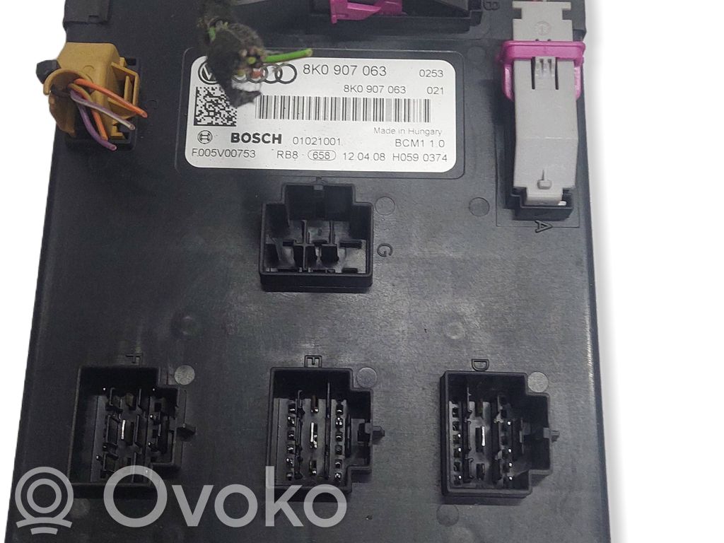 Audi A4 S4 B8 8K Mukavuusmoduuli 