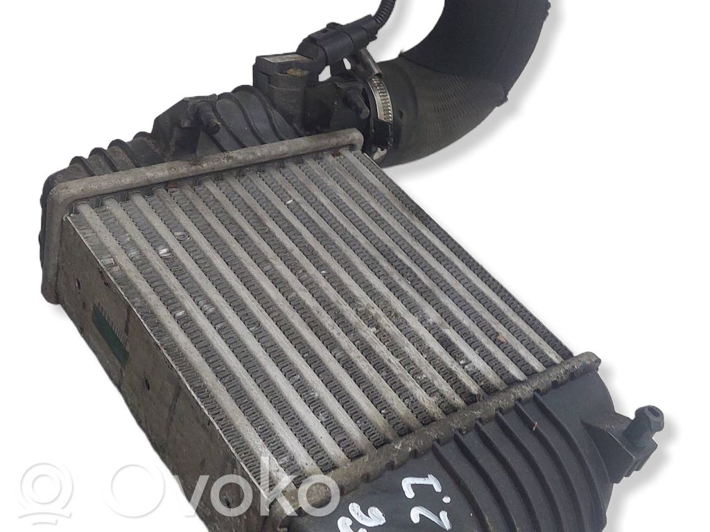 Audi A6 S6 C6 4F Interkūlerio radiatorius 