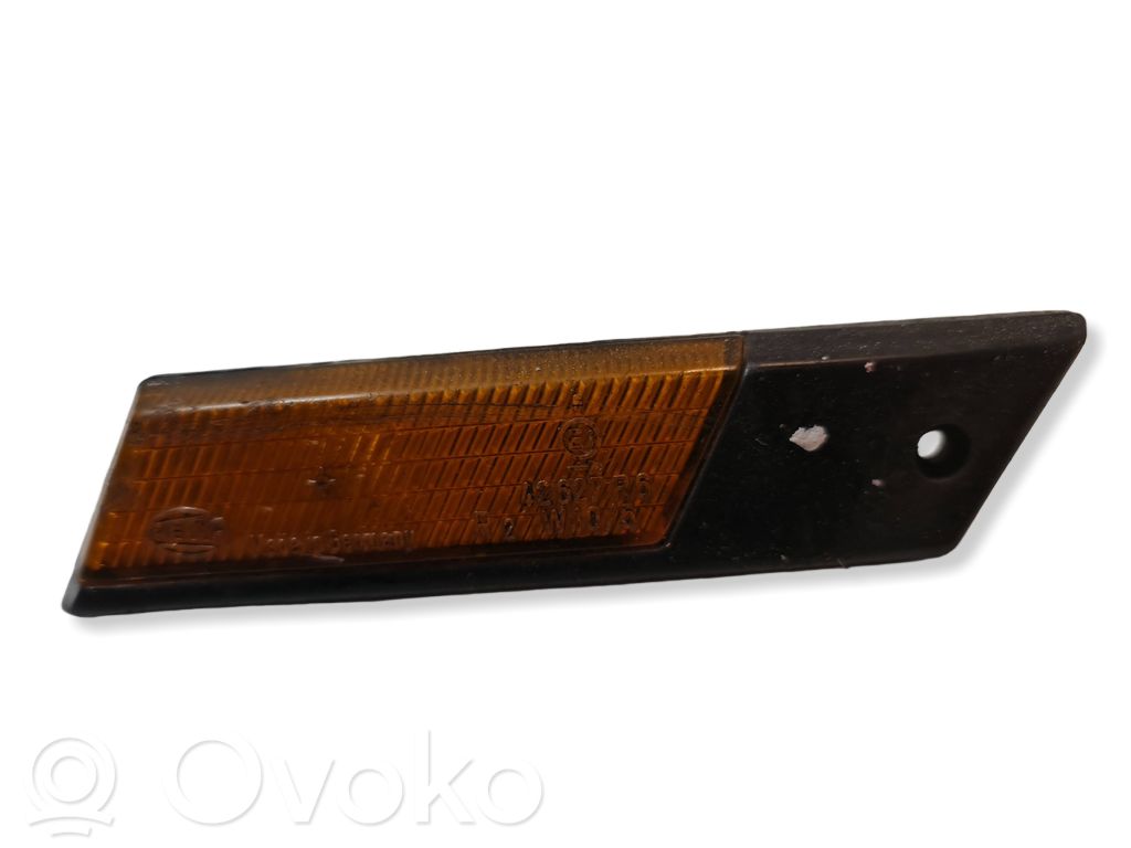 Front fender indicator light   1367806,42627R6