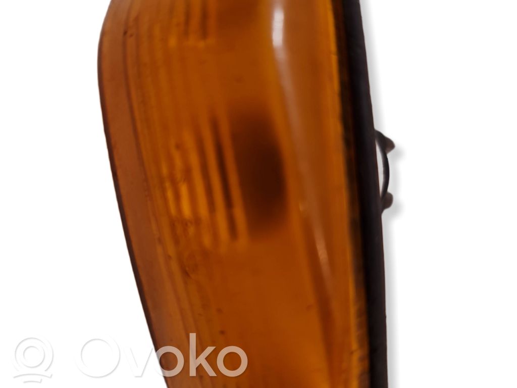 Kierunkowskaz błotnika przedniego   9124132,9521832