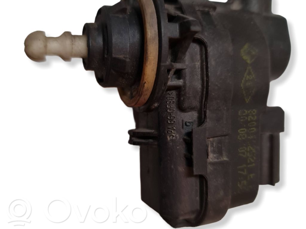 Renault Trafic II (X83) Scheinwerferstellmotor 