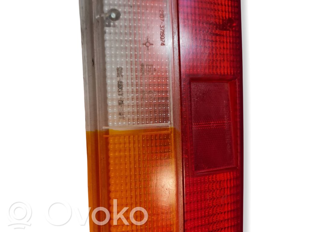 Lada 2107 Lampy tylnej klapy bagażnika 