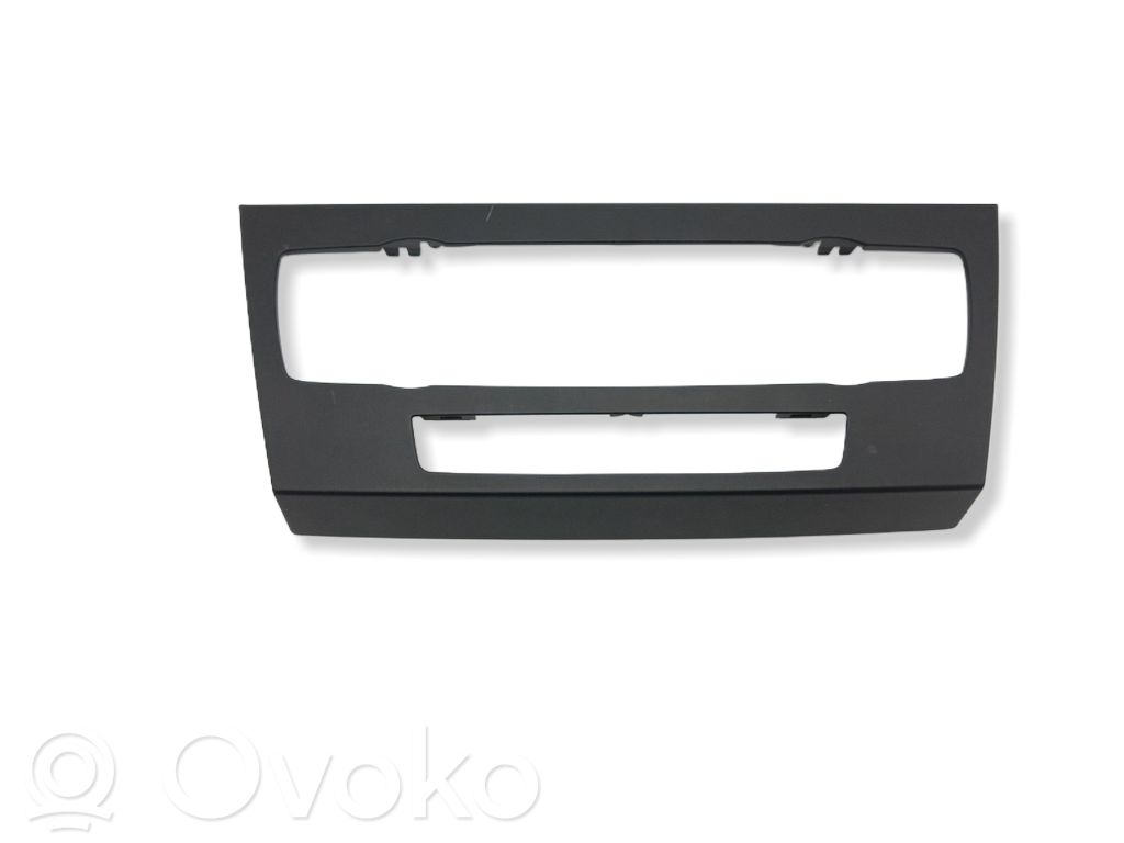 Console centrale, commande chauffage/clim   64116966406,6966406