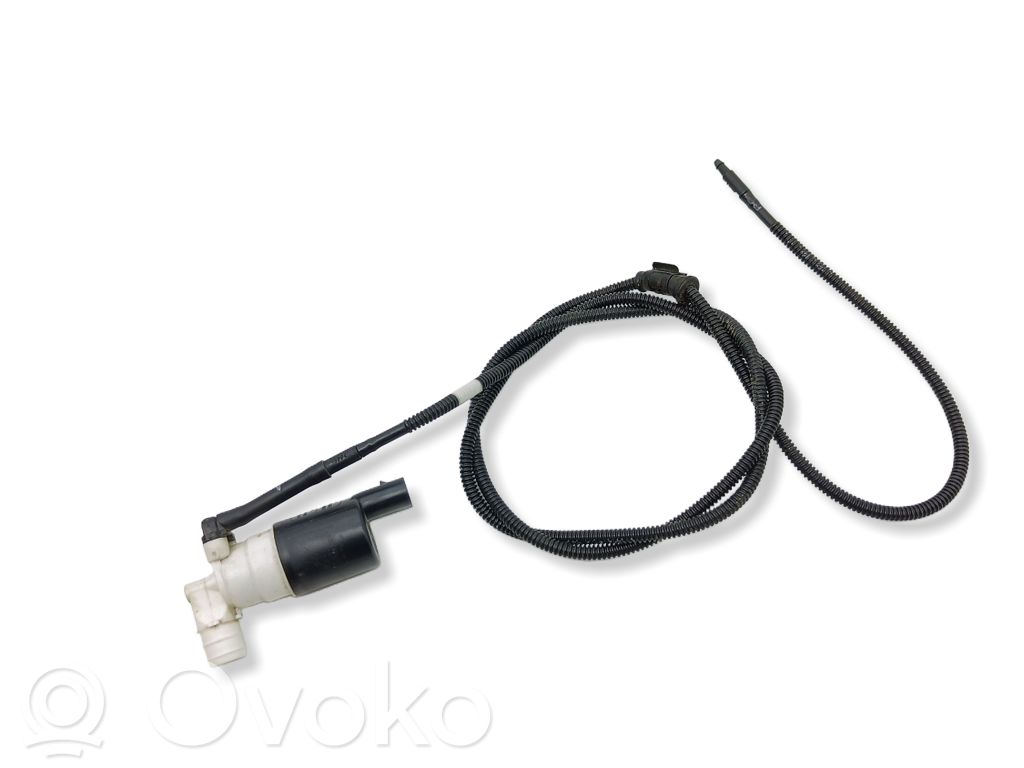 Volvo S60 Windscreen/windshield washer pump 