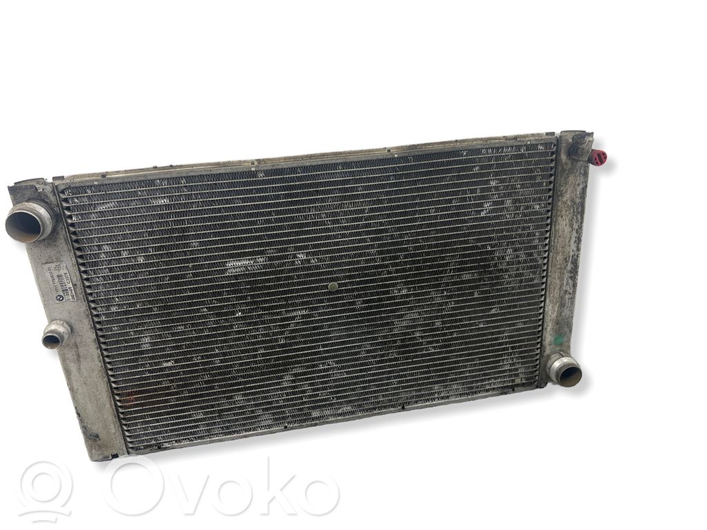 BMW 5 E60 E61 Coolant radiator 