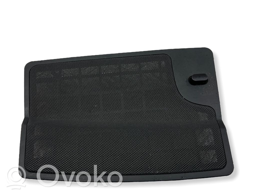 BMW 5 E60 E61 Centrinio garsiakalbio apdaila 