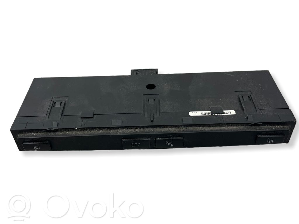 BMW 5 E60 E61 Seat heating switch 
