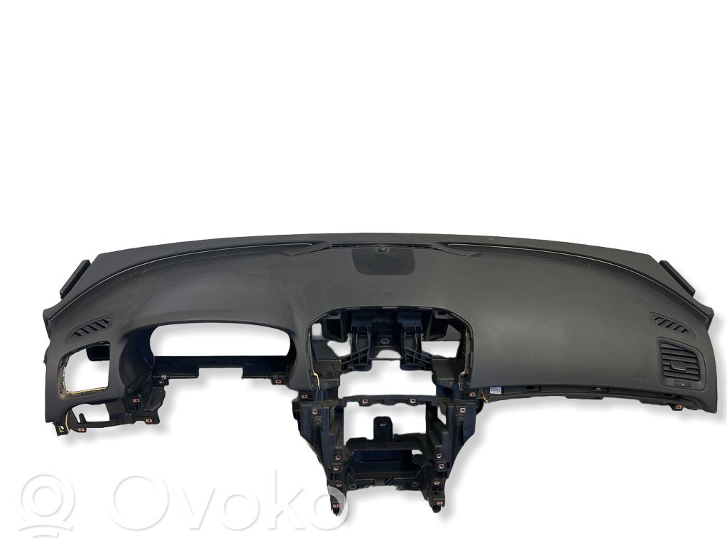Opel Insignia A Panelė 