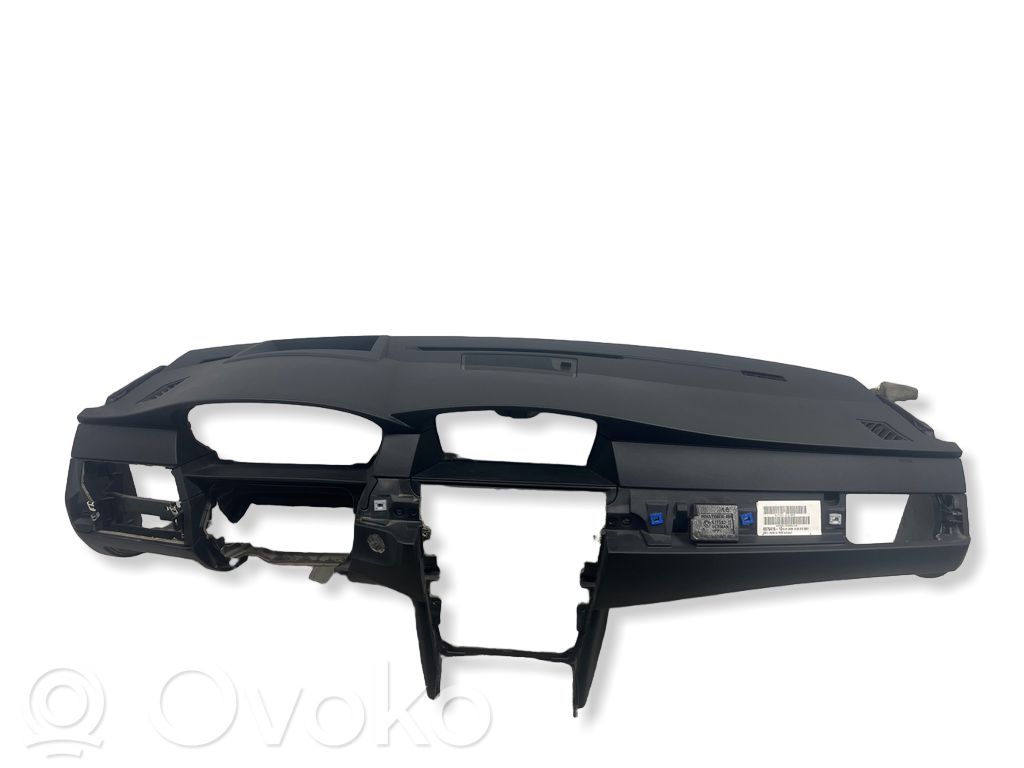 BMW 5 E60 E61 Panelė 