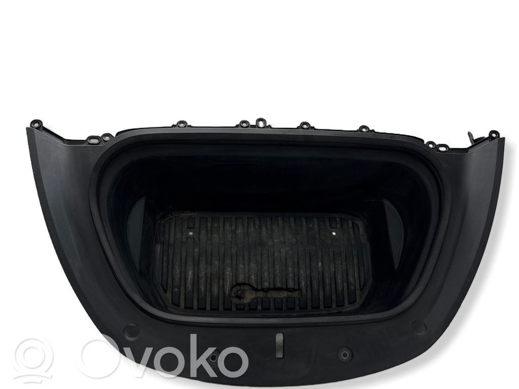 Front trunk storage compartment   149260600E
