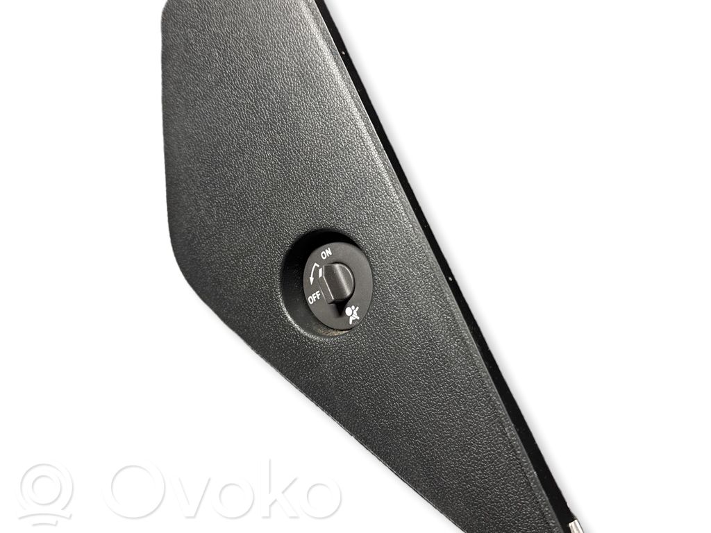 Renault Scenic III -  Grand scenic III Keleivio oro pagalvės jungtukas 