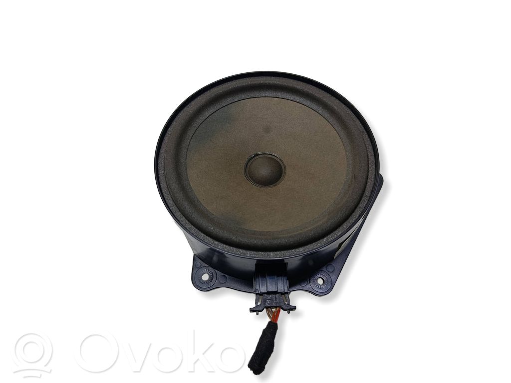 Altavoz de la puerta trasera   8Z0035411,8637611205