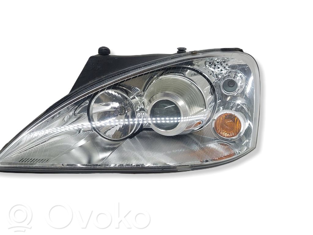Ford Galaxy Headlight/headlamp 