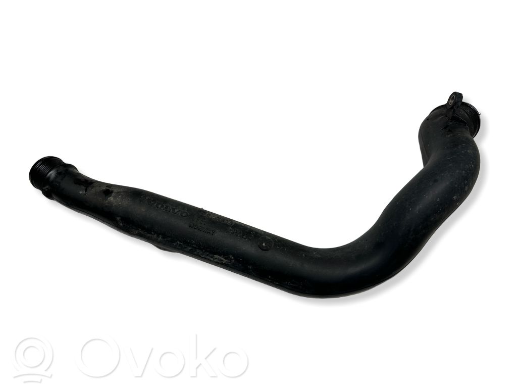 Volvo V70 Intercooler hose/pipe 