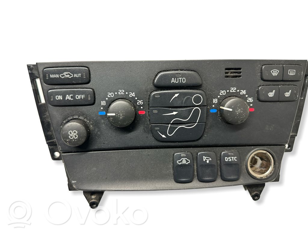 Volvo V70 Climate control unit 