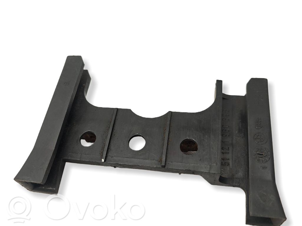BMW 3 E36 Rear bumper mounting bracket 