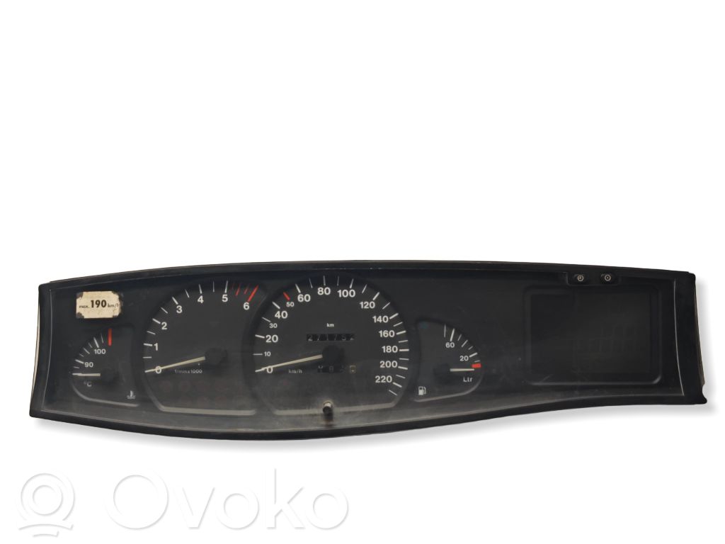 Opel Omega B2 Speedometer (instrument cluster) 