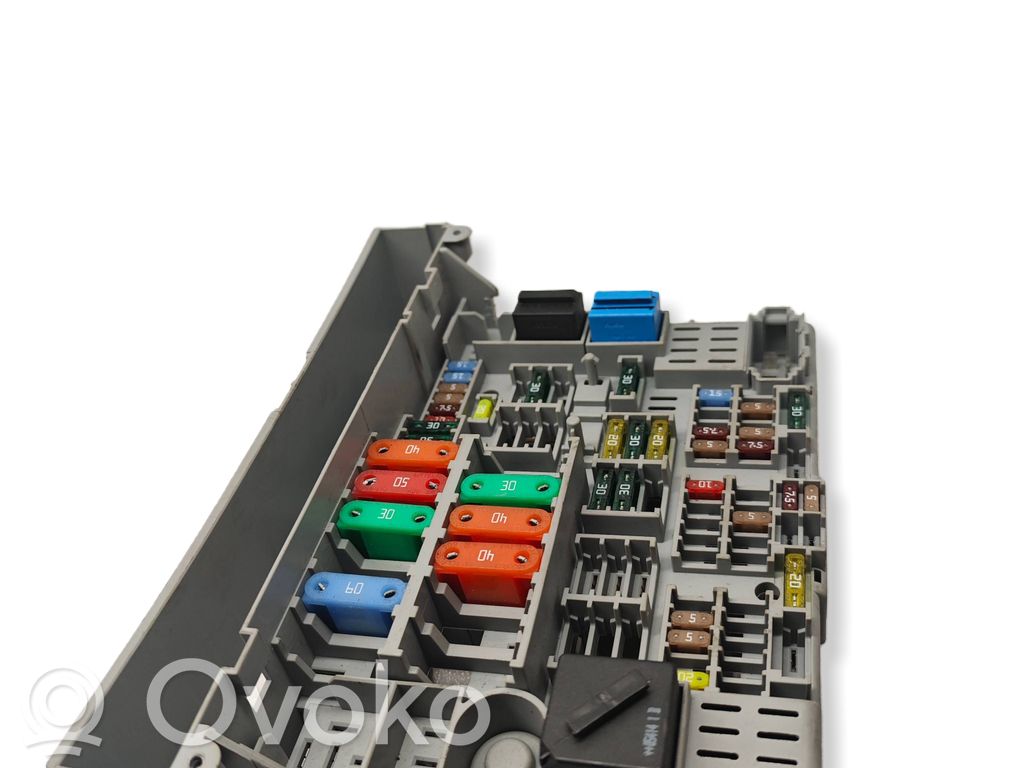 Fuse module   6906621