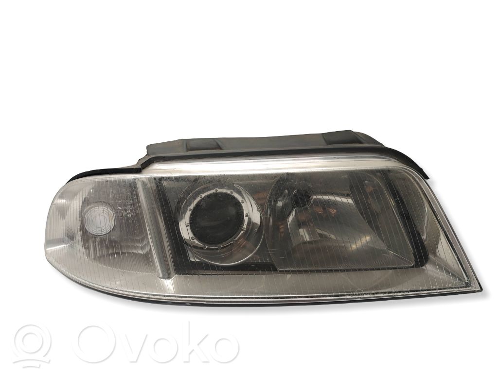 Audi A4 S4 B5 8D Scheinwerfer 