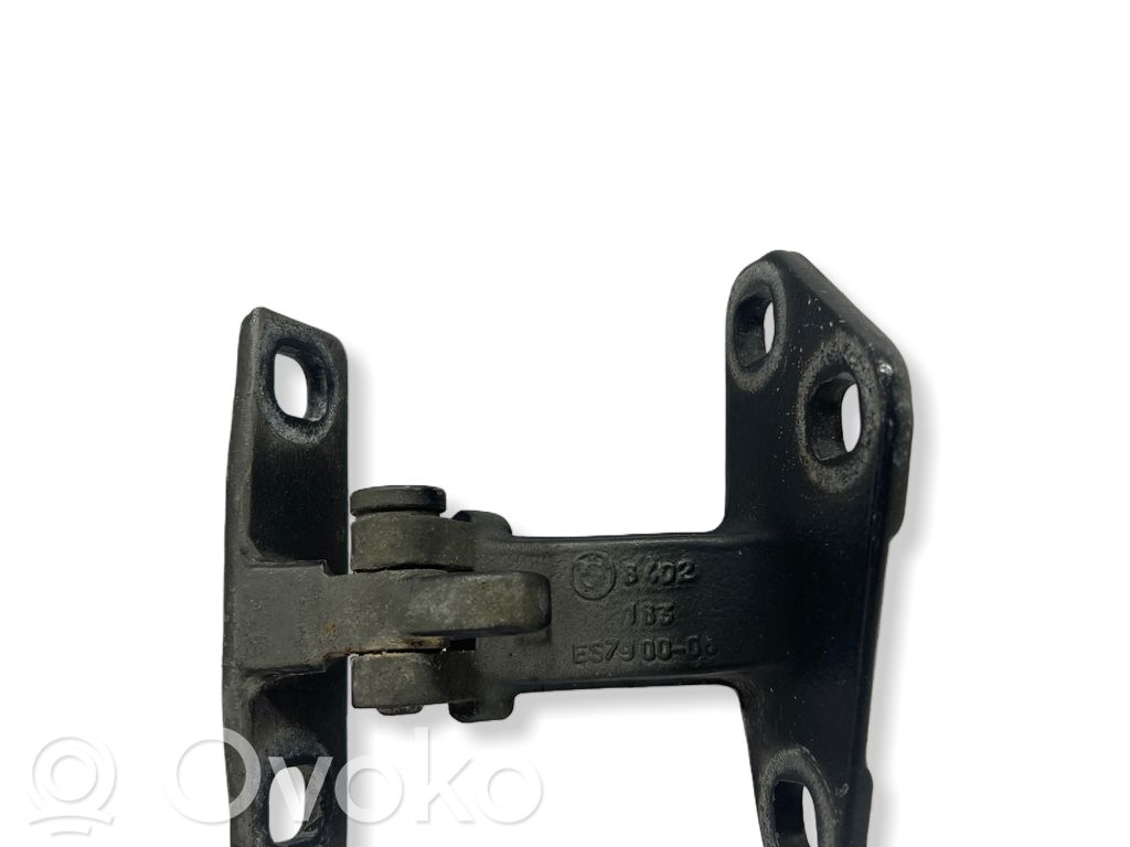 Tailgate/trunk/boot hinge   8402183,ES790006