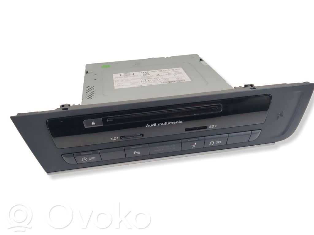 Panel / Radioodtwarzacz CD/DVD/GPS   4G0035192B,4G0035192