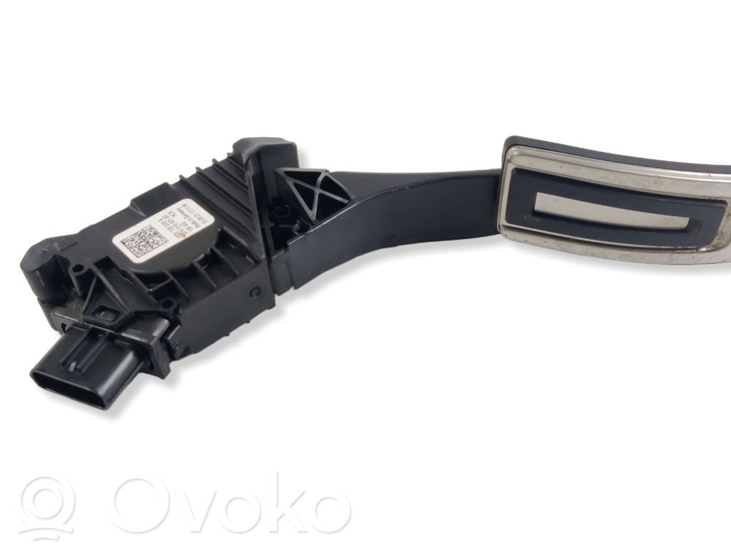 Volkswagen Polo VI Pedal del acelerador 