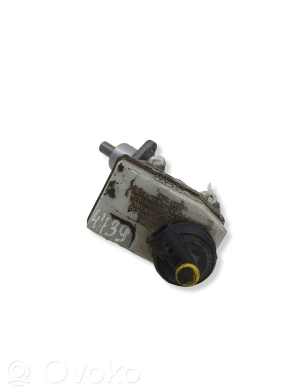 Renault Clio III Master brake cylinder 