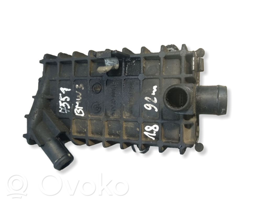 BMW 3 E36 Engine oil radiator 