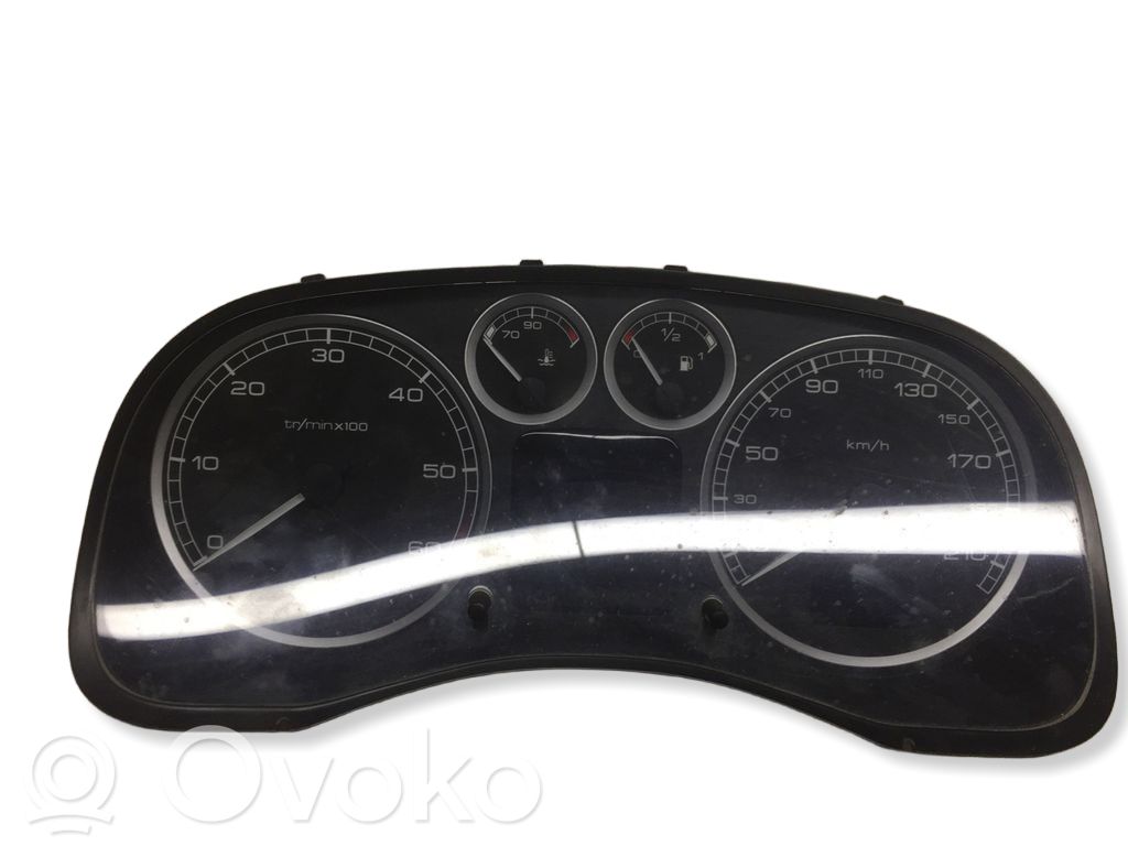 Peugeot 307 Speedometer (instrument cluster) 