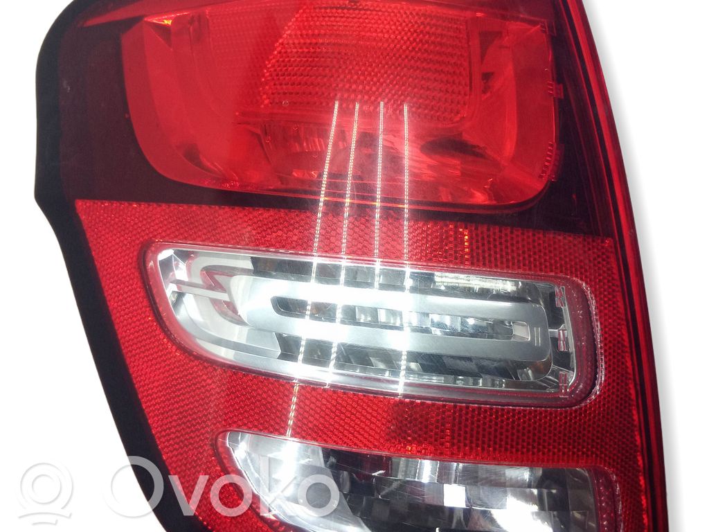 Citroen C3 Задний фонарь в кузове 