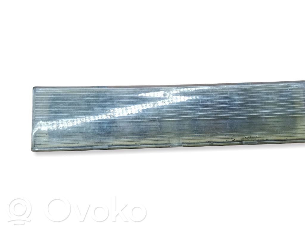 Boot/trunk interior light   04685928AA